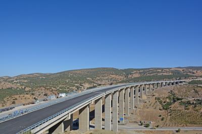 阿尔及利亚器材高速公路